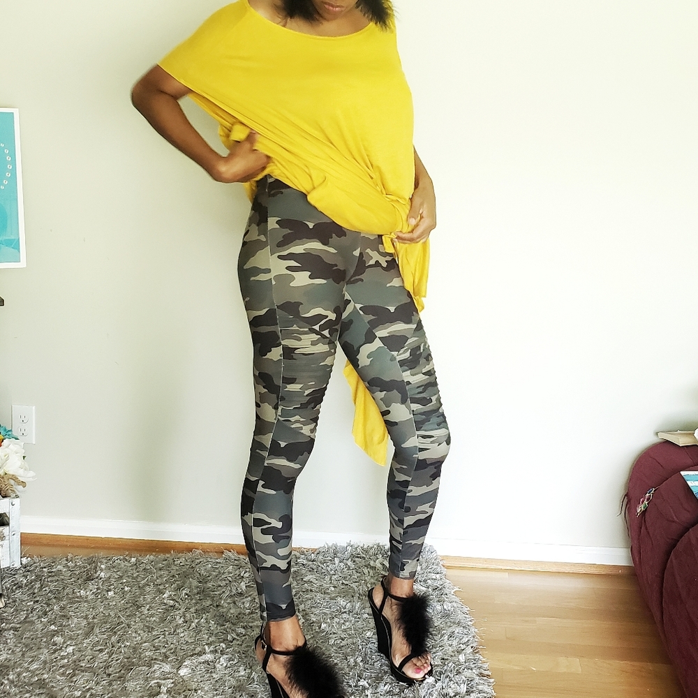 Zenana | Camo Buttery Soft Leggings